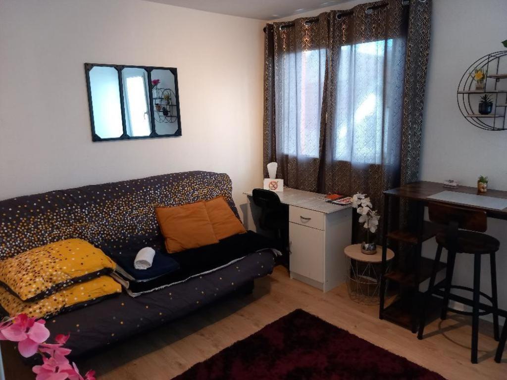 טרבה Le Zen -Studio Tout Equipe- Wifi Fibre- Centre Ville Avec Parking מראה חיצוני תמונה